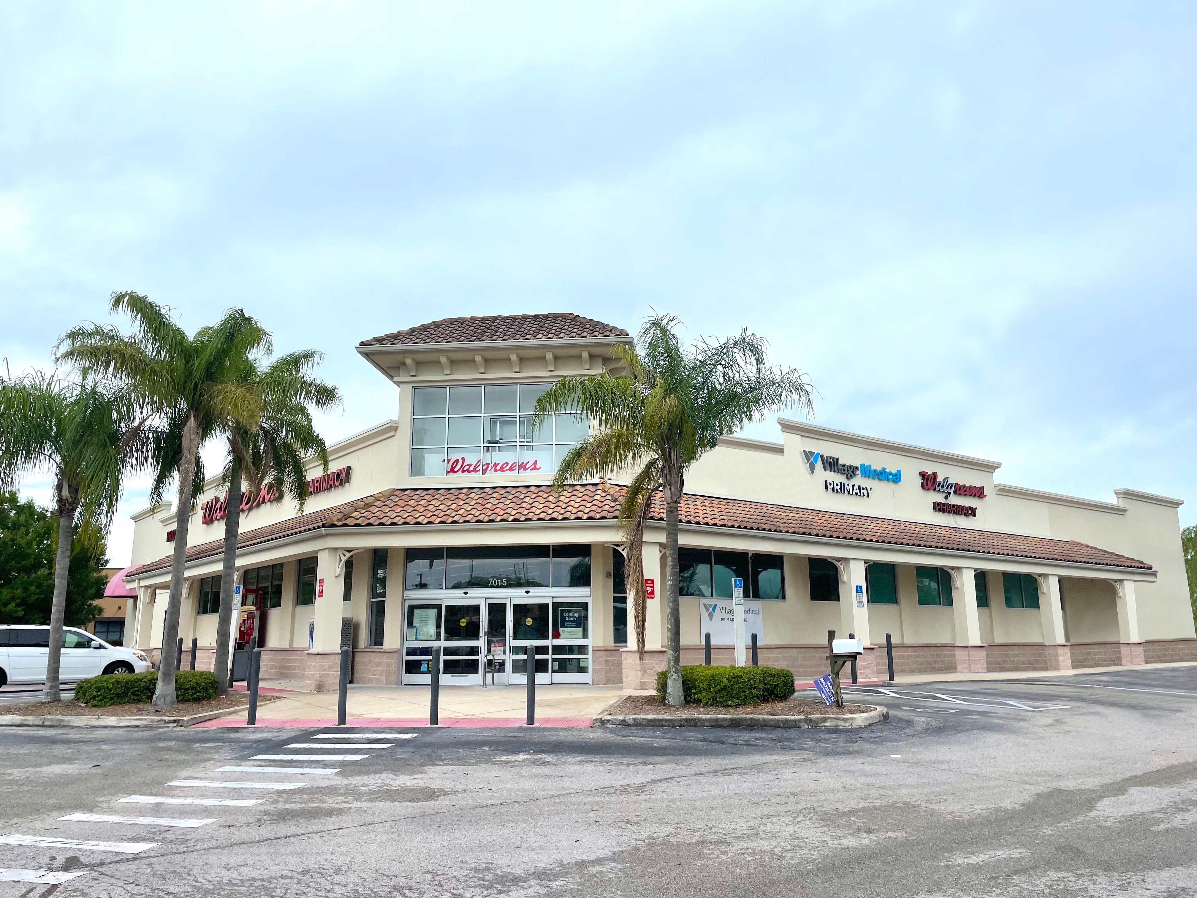 Village Medical at Walgreens - Vista East (Permanently Closed) - 7015 Narcoossee Rd,  Orlando, FL, 32822.